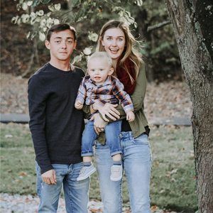 Meet your Posher, Travis